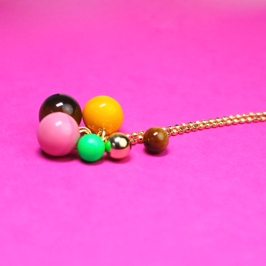 Goldkette "EDGY" mit 6 variablen Anhängern