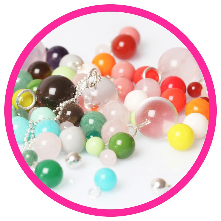 Alle Produkte und Schmuckstücke von BaBa jewellery for happiness