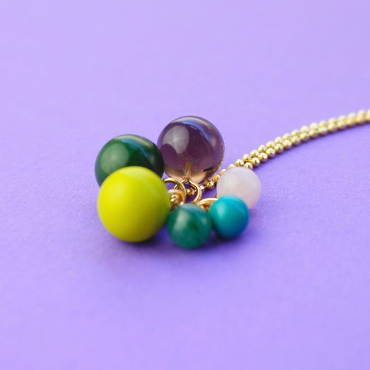 Kurze Goldkette mit 6 Anhängern "FALL" BaBa jewellery for happiness