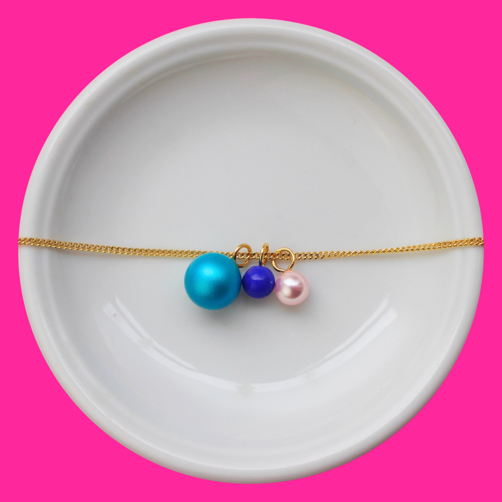 Goldkette mit 3 austauschbaren Kugel-Anhängern